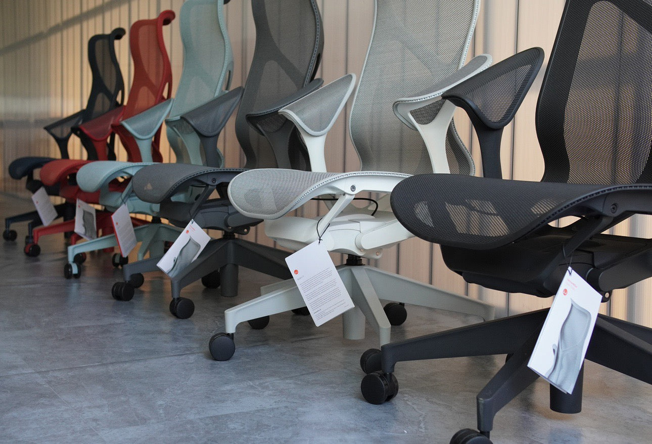 Herman Miller COSM Carbon Colour，High Back (Full 12 Years Warranty)