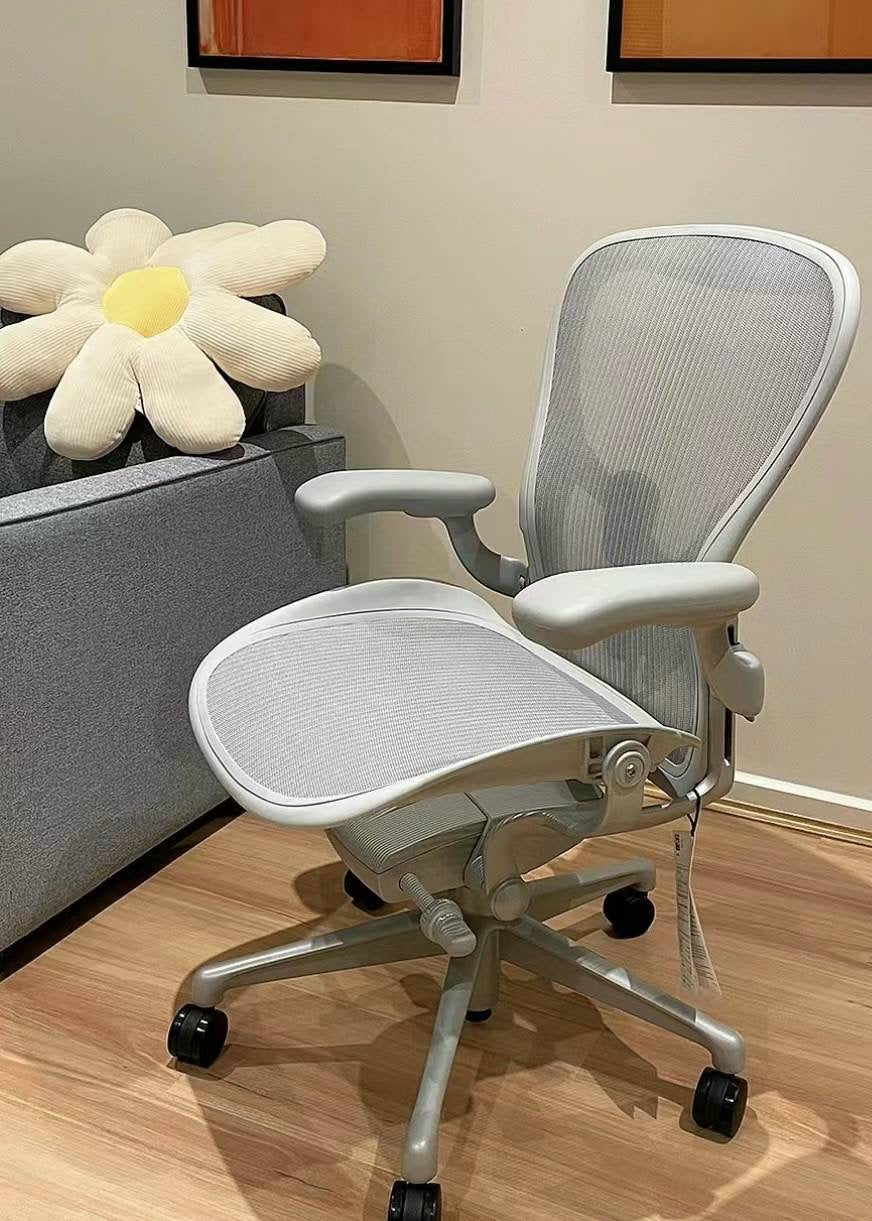 Herman Miller Aeron Chair Colour Mineral Satin Metal Base  (Full 12 years Warranty)