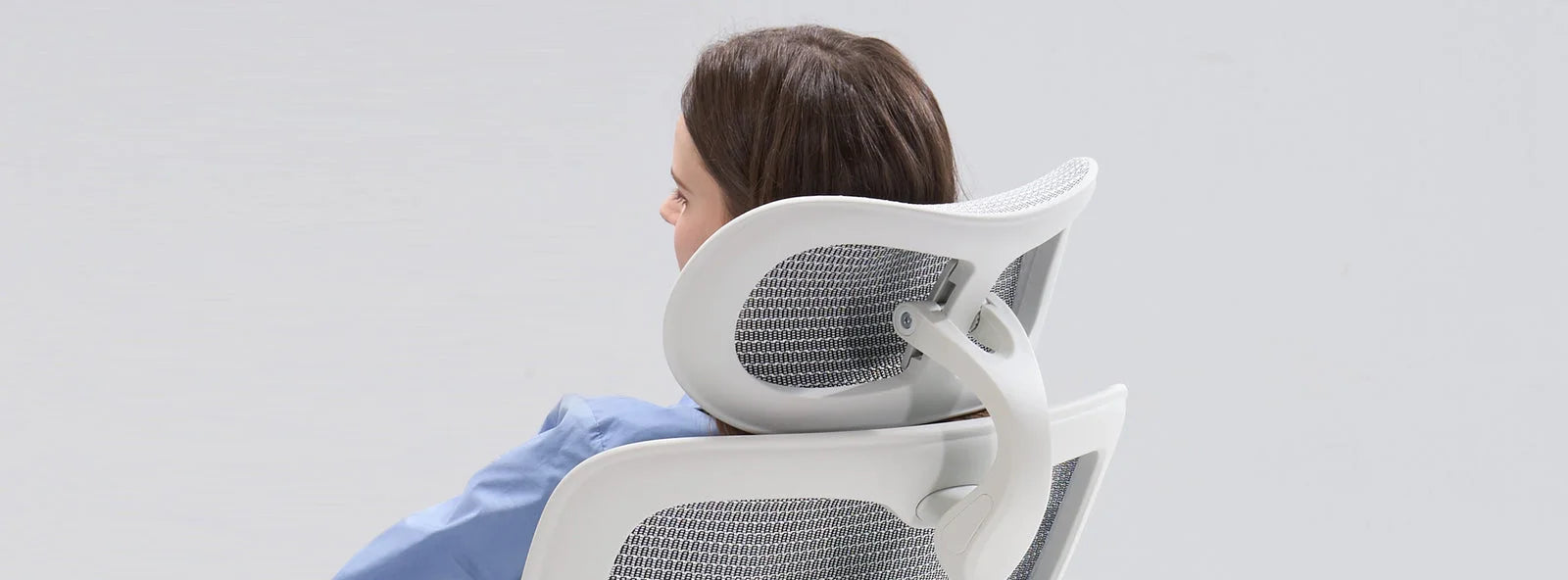 Headrest in profile